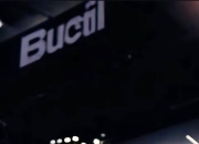  印第安维尔斯赛郑钦文战胜阿扎伦卡 